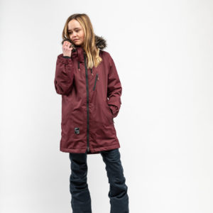 backdoor_grindelwald_snowboarding_nitro_fairbanks_jkt_womens_wine
