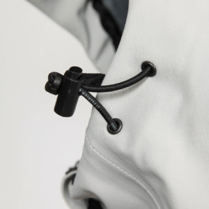 backdoor_grindelwald_snowboarding_nitro_nightwave_jkt_wmn_ghost_4